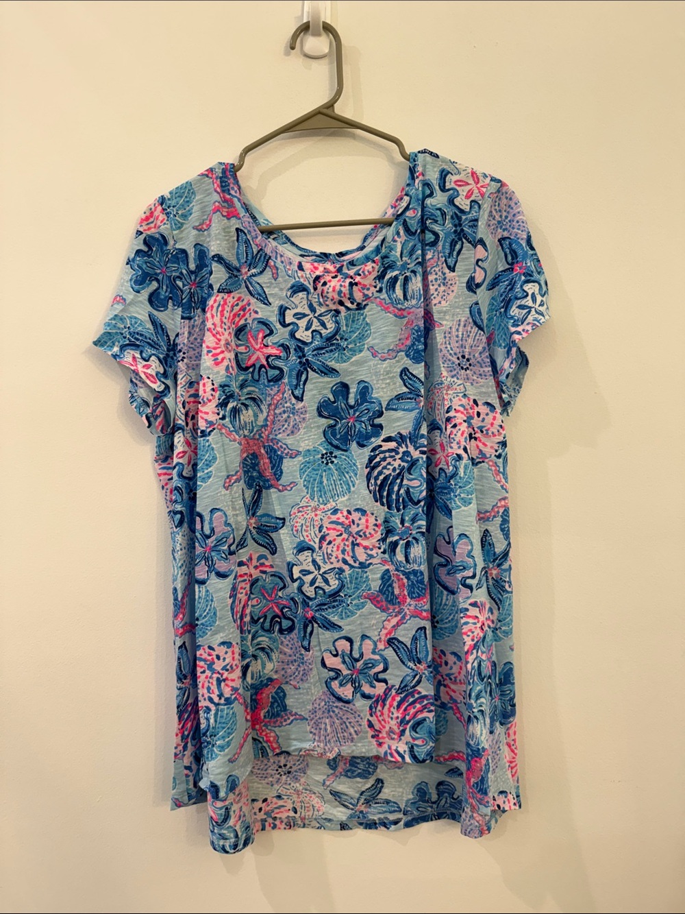 Lilly Pulitzer Blue Pink Floral Short Sleeve Top